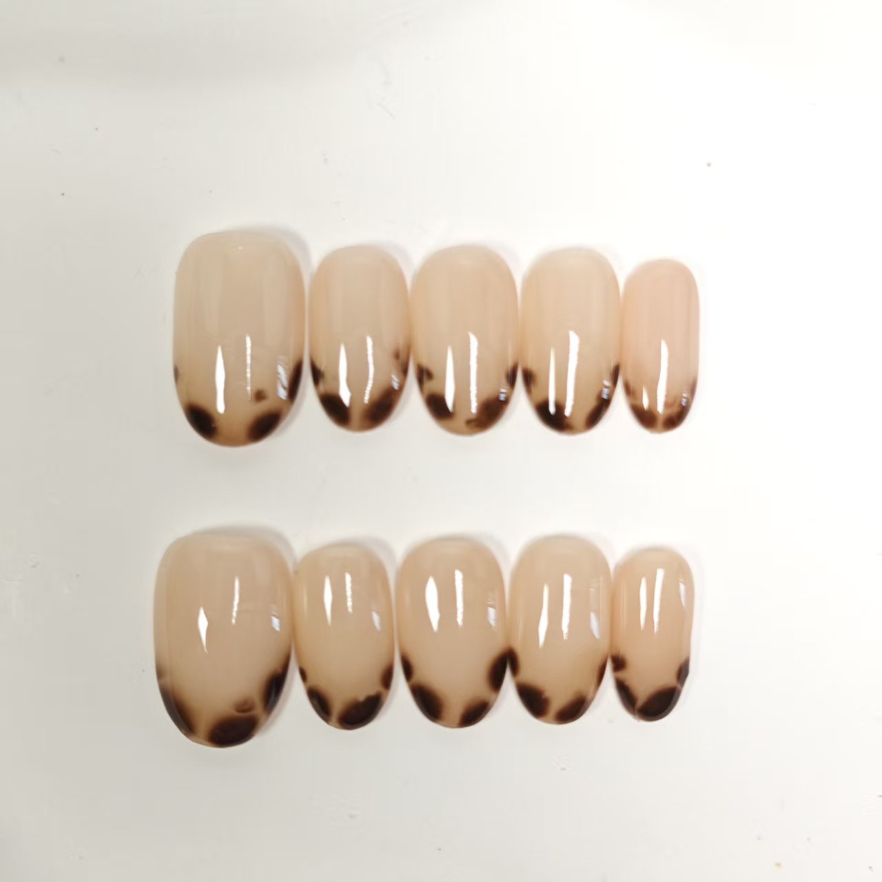 Minimalist Animal Print Tips, Office Appropriate False Nails, Reusable & Easy to Apply