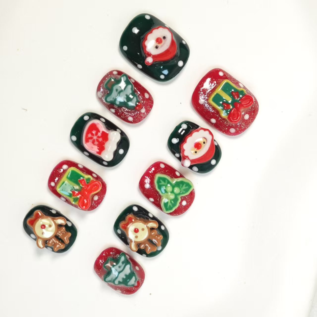 Short Christmas Press On Nails | 10pcs Handmade Set | 3D Santa, Reindeer & Gifts Design