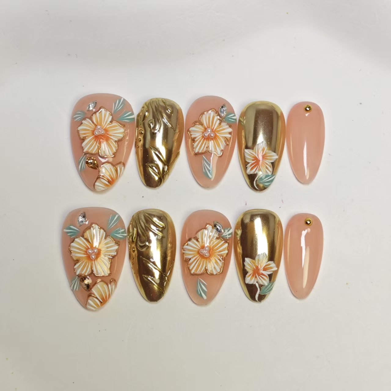 Hand-made National Style Hand-painted Petals Removable Fingernails Reusable with Gold Accents and Floral Design